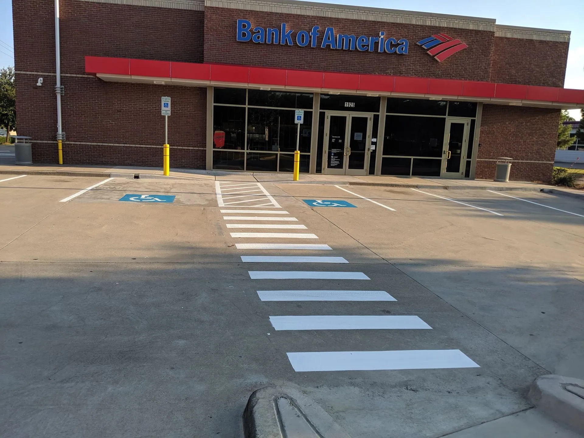 Completed commercial crosswalk marking